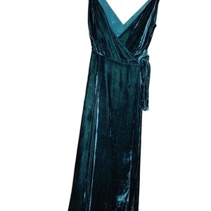 Luxurious Teal Velvet Maxi Dress